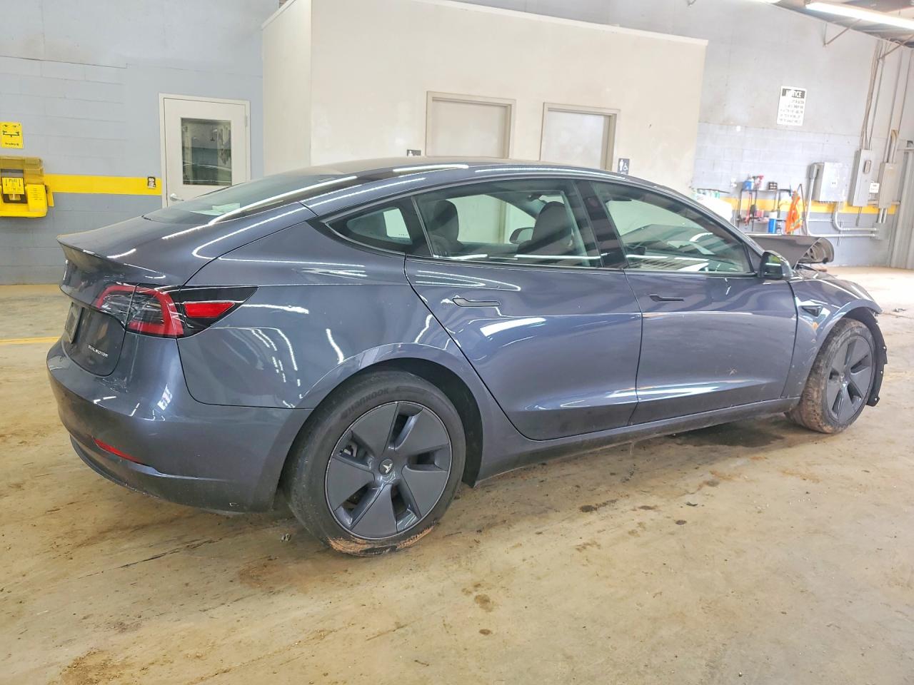 2023 TESLA MODEL 3 — снимка 3