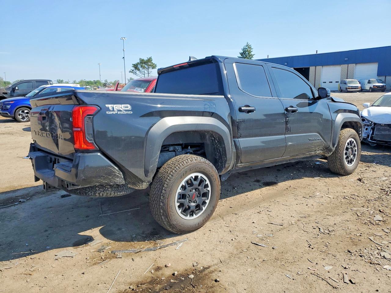 2026 TOYOTA TACOMA TRD OFF-ROAD — снимка 3