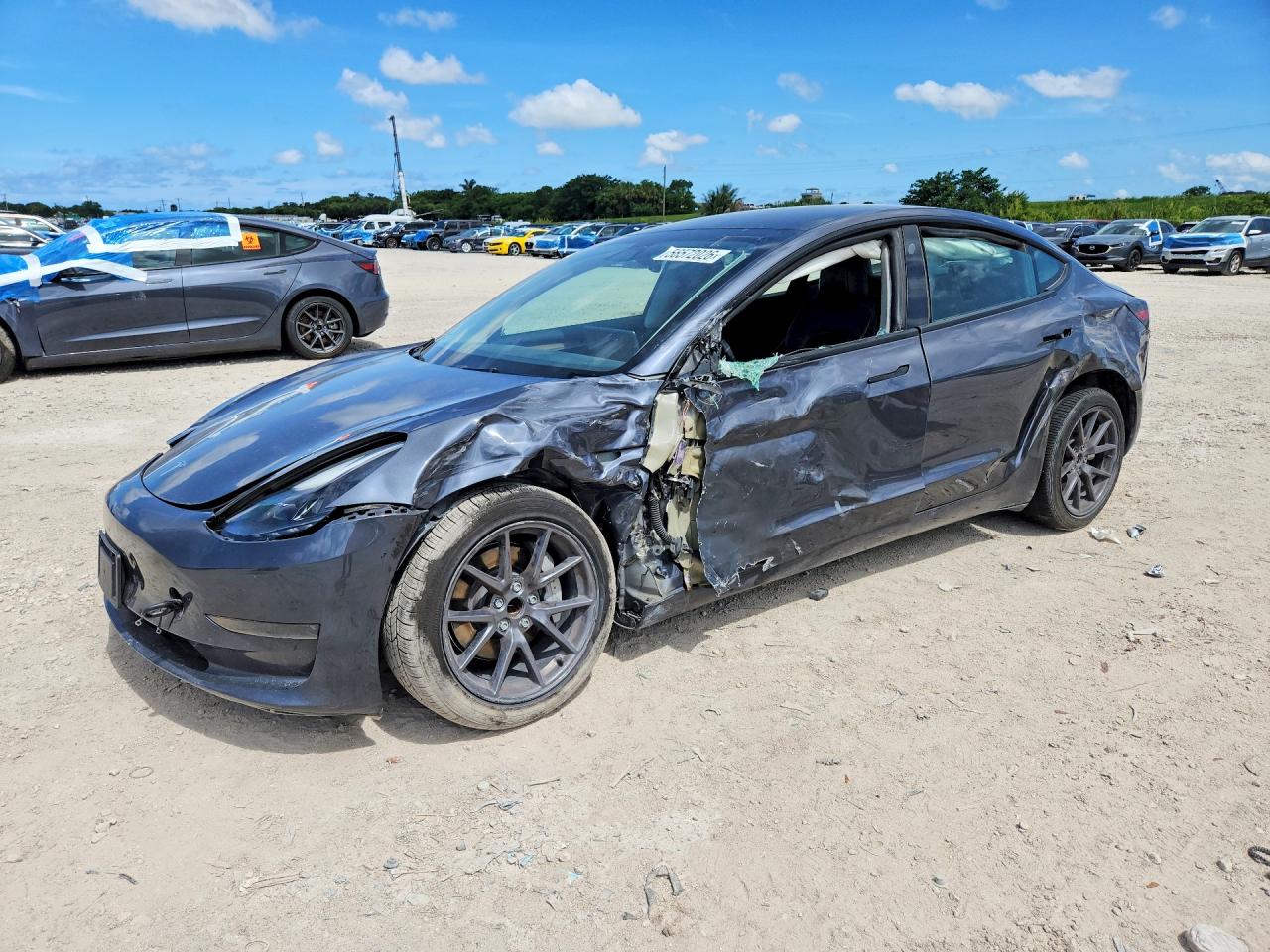 2023 TESLA MODEL 3