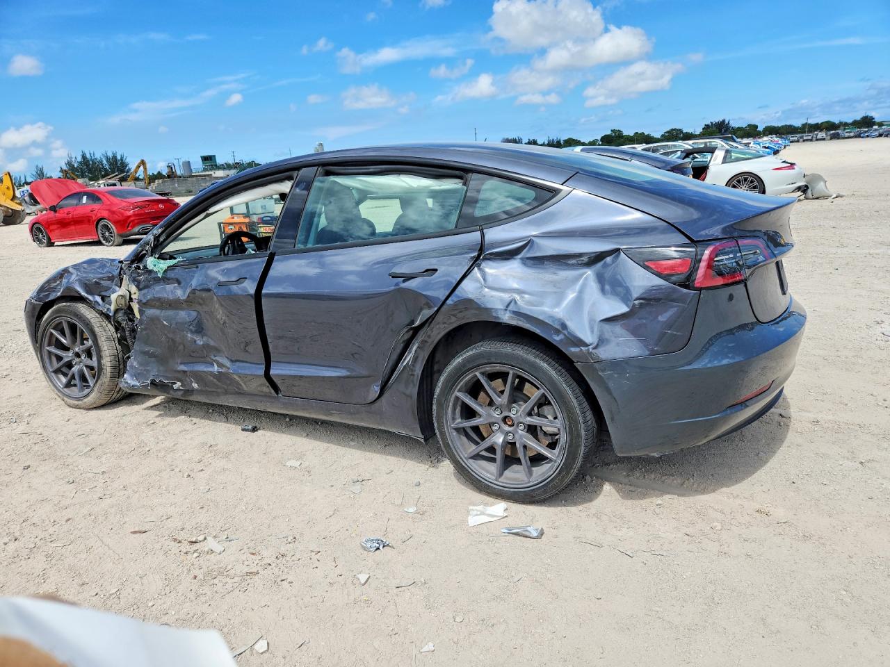 2023 TESLA MODEL 3 — снимка 2