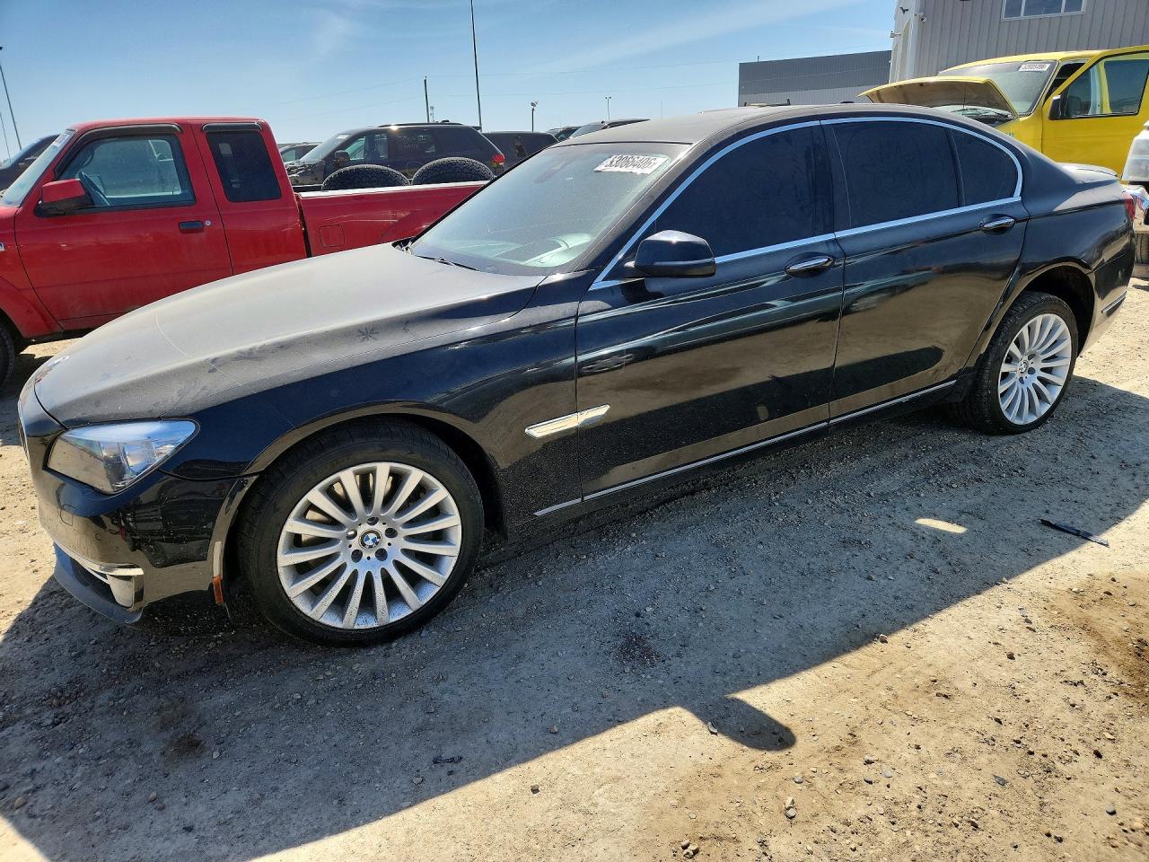 2013 BMW 750 XI