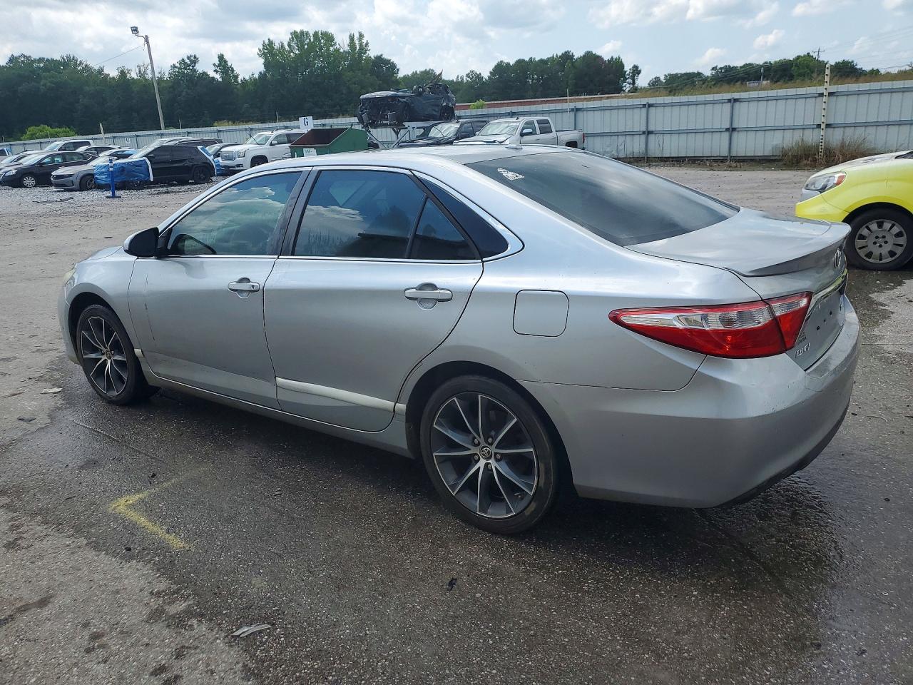 2015 TOYOTA CAMRY XSE — снимка 2