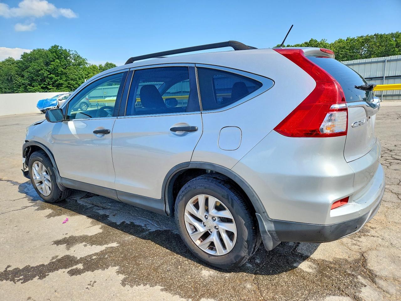 2015 HONDA CR-V LX — снимка 2