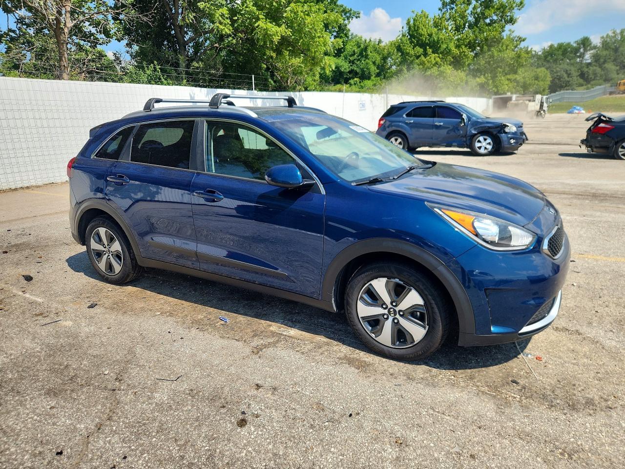 2017 KIA NIRO LX — снимка 4