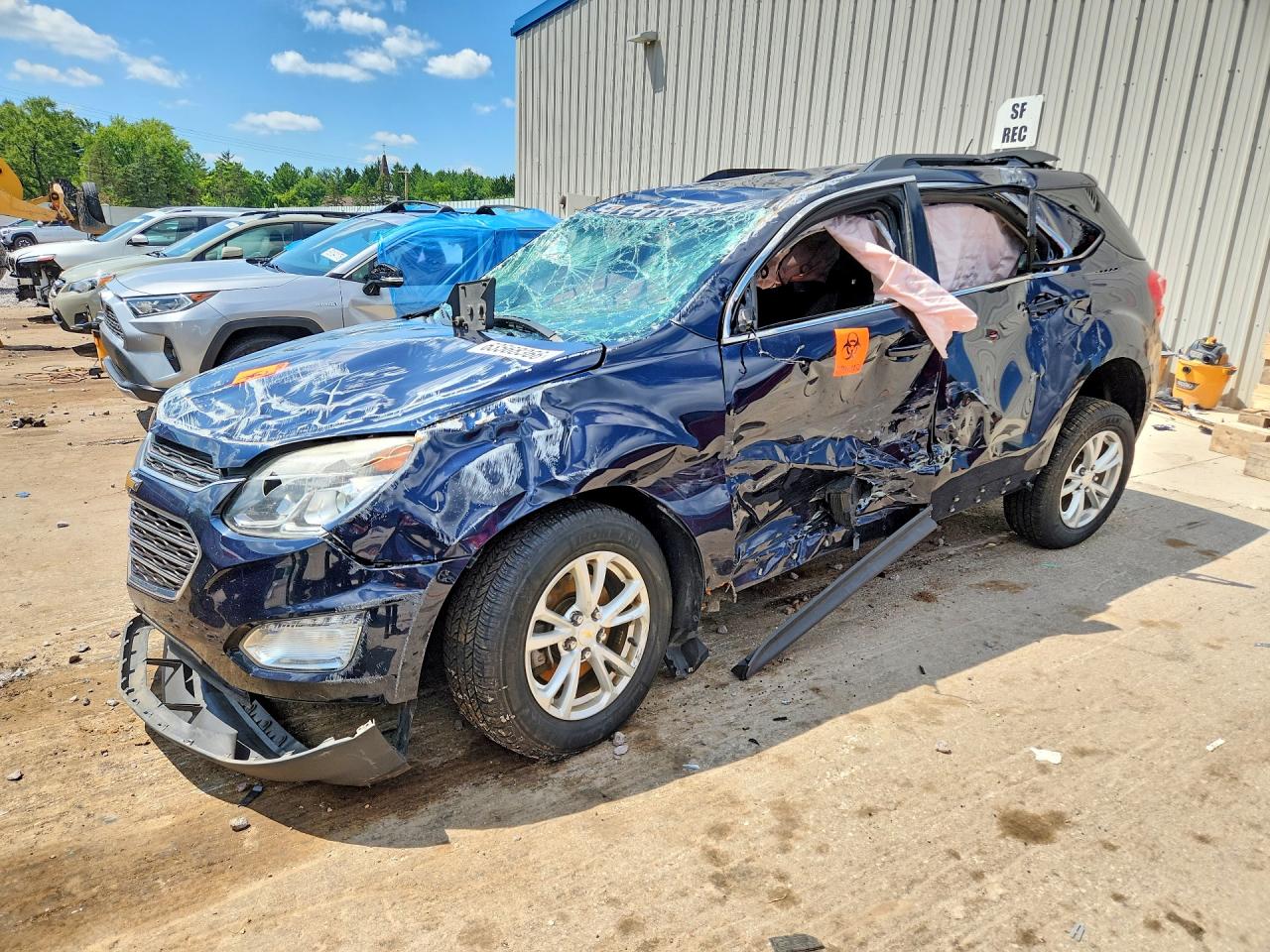 2017 CHEVROLET EQUINOX LT