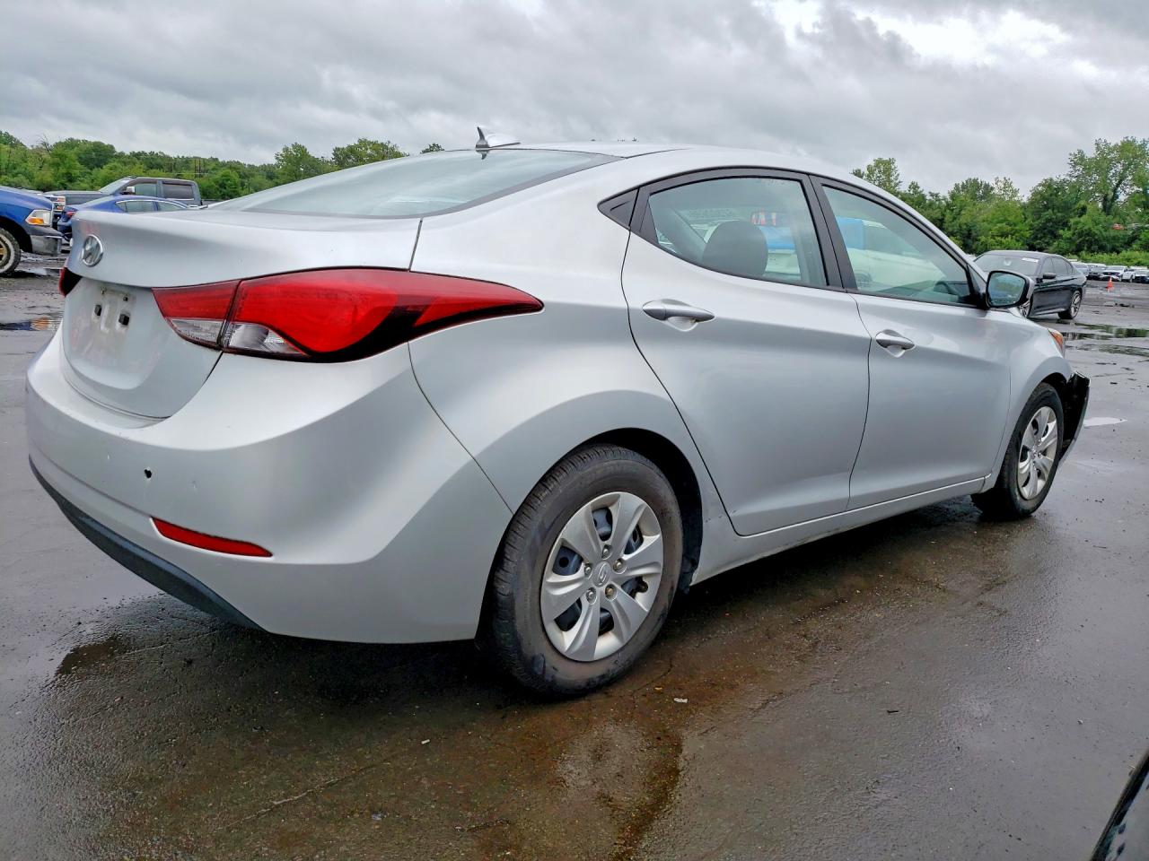 2016 HYUNDAI ELANTRA SE — снимка 3