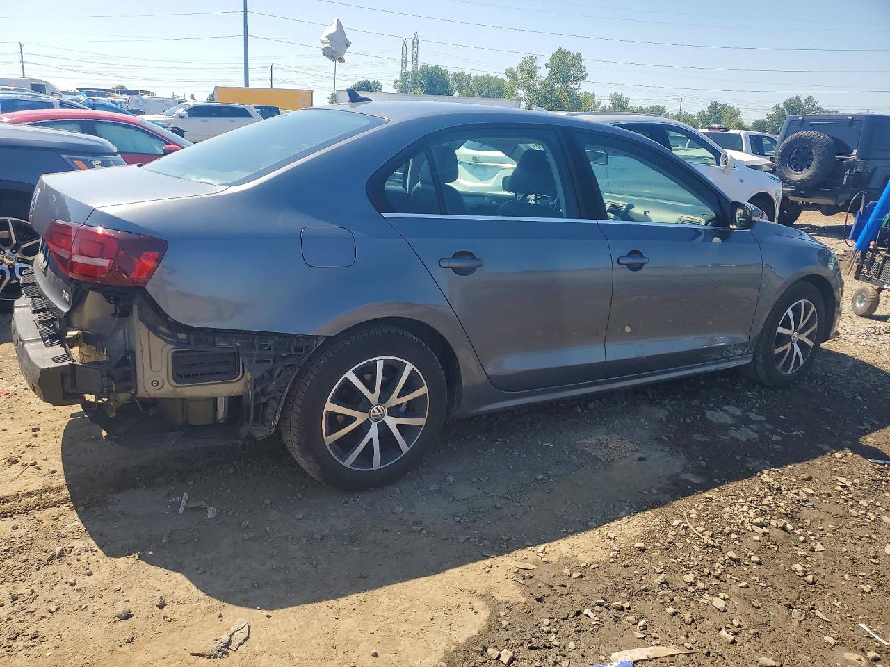 2017 VOLKSWAGEN JETTA SE — снимка 3
