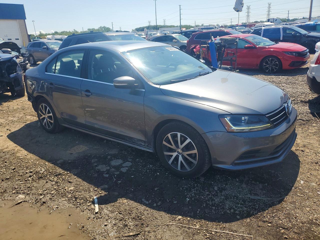 2017 VOLKSWAGEN JETTA SE — снимка 4