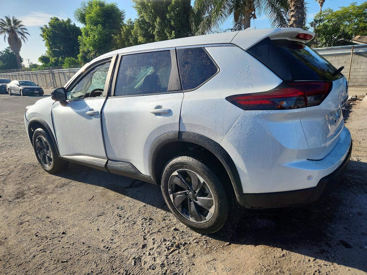 2025 NISSAN ROGUE SV — снимка 2