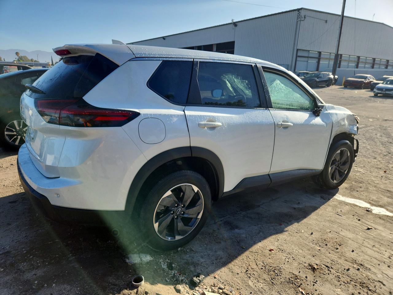 2025 NISSAN ROGUE SV — снимка 3