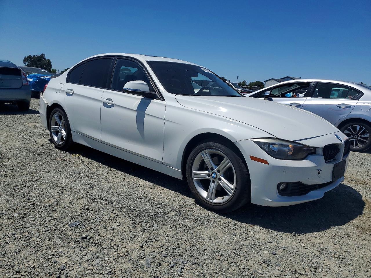 2015 BMW 328 I — снимка 4