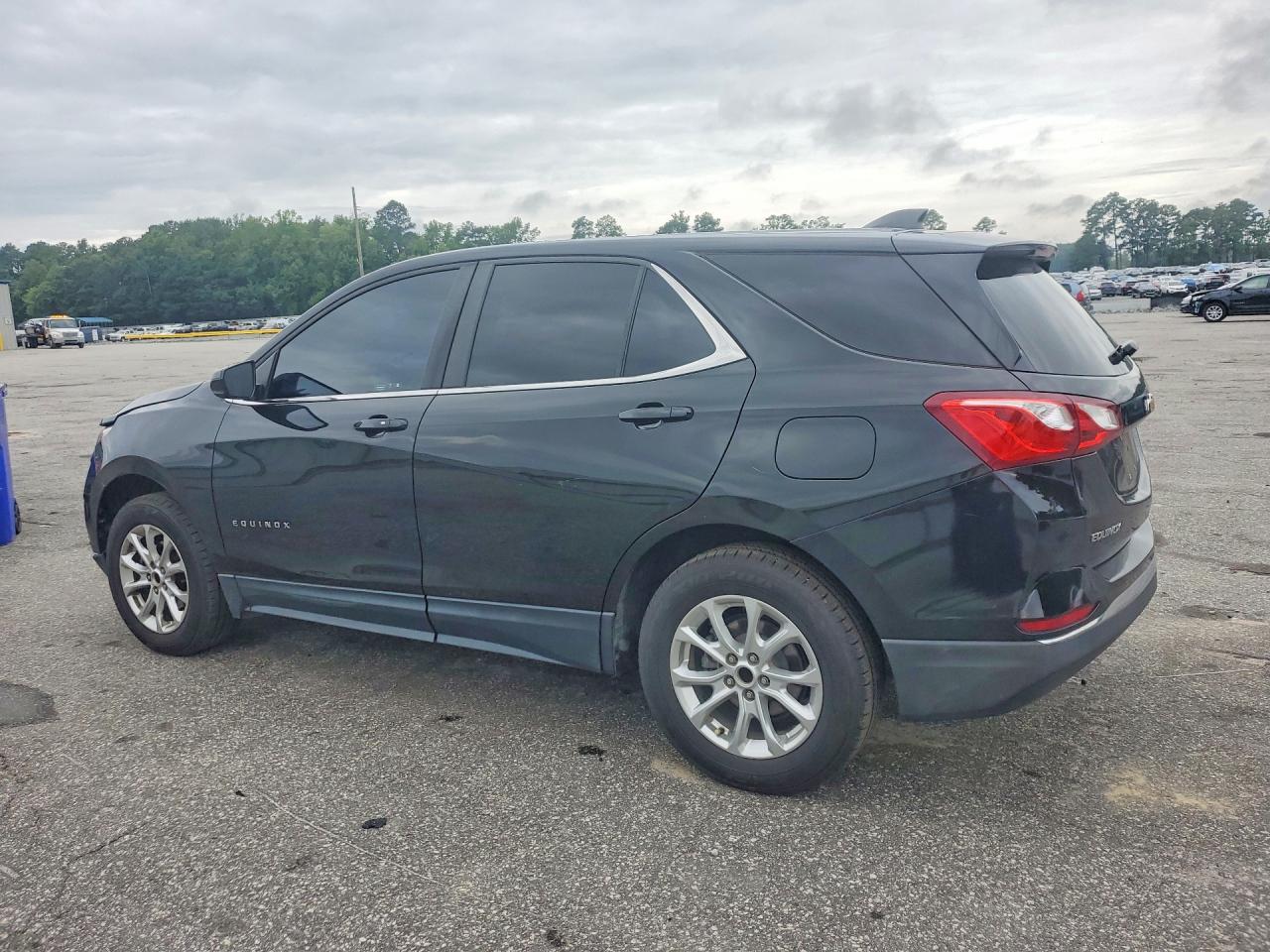 2021 CHEVROLET EQUINOX LT — снимка 2