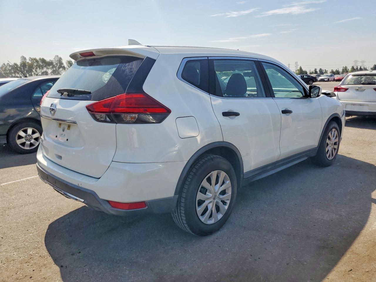 2017 NISSAN ROGUE S — снимка 3