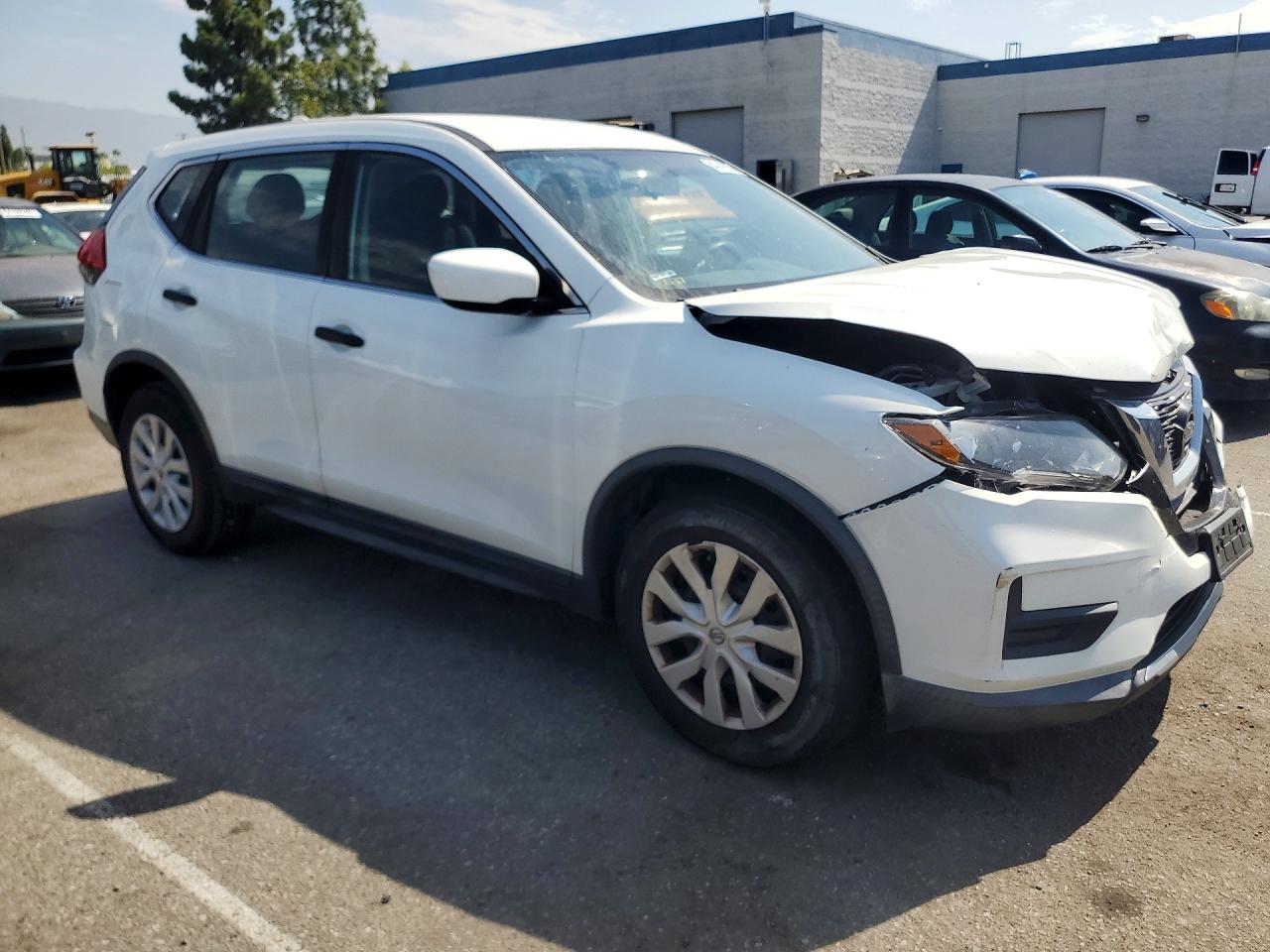 2017 NISSAN ROGUE S — снимка 4