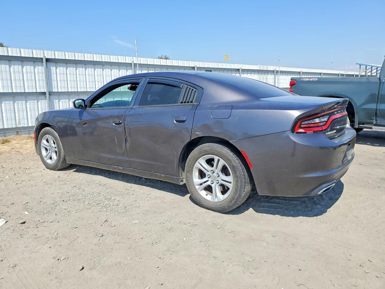 2015 DODGE CHARGER SE — снимка 2