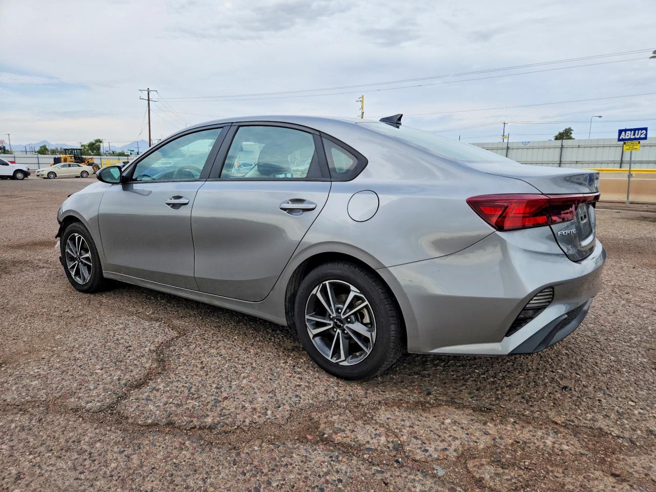 2022 KIA FORTE LXS — снимка 2