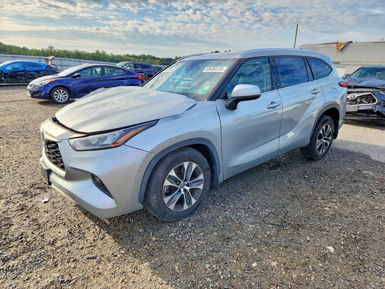2020 TOYOTA HIGHLANDER XLE