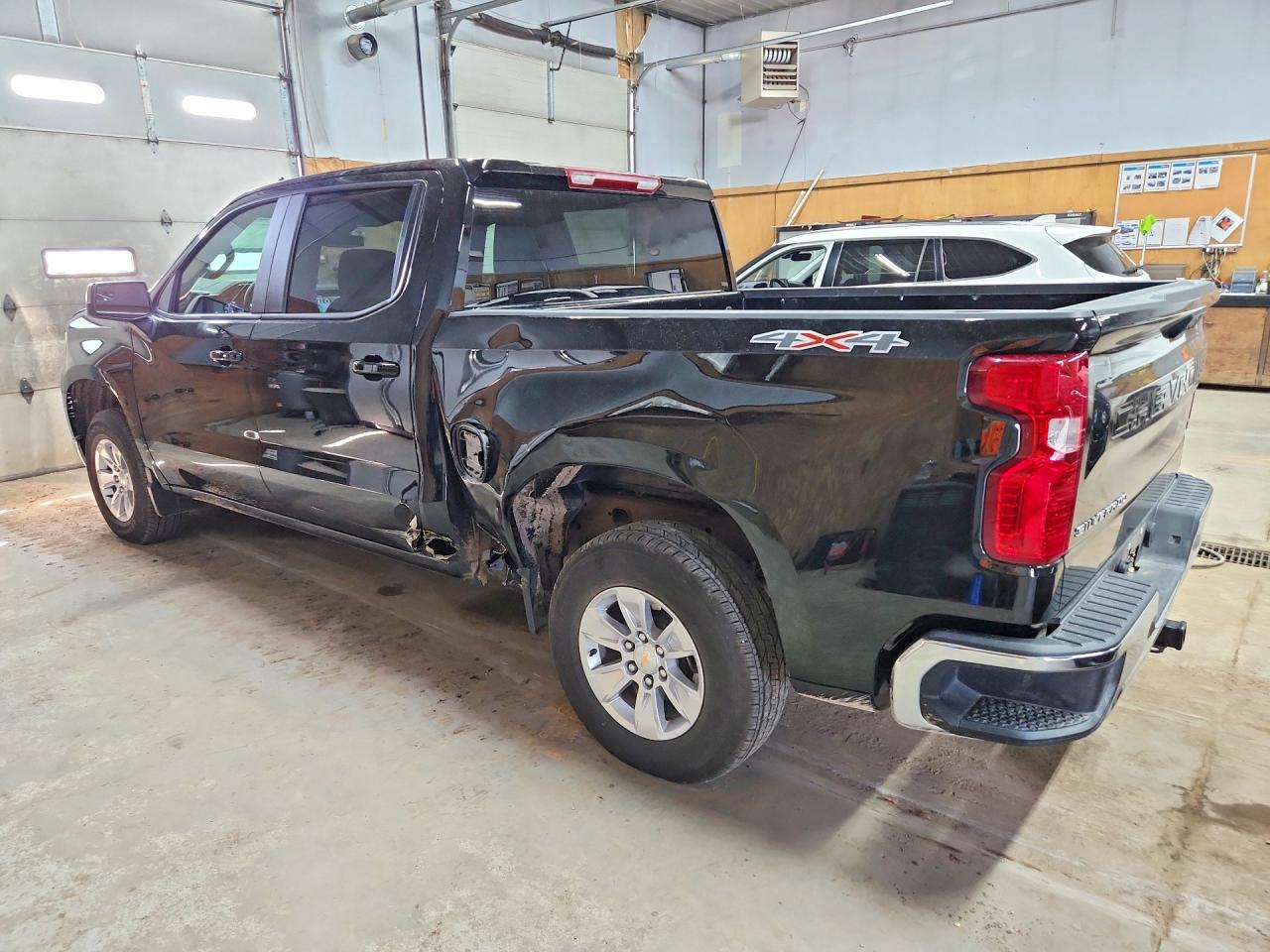 2026 CHEVROLET SILVERADO K1500 LT — снимка 2