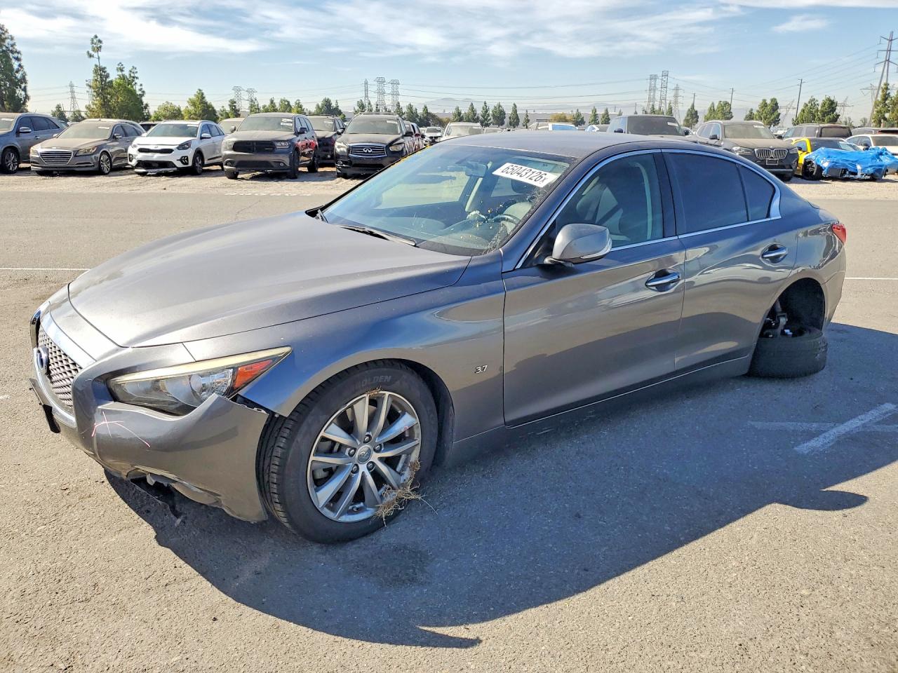 2015 INFINITI Q50 BASE
