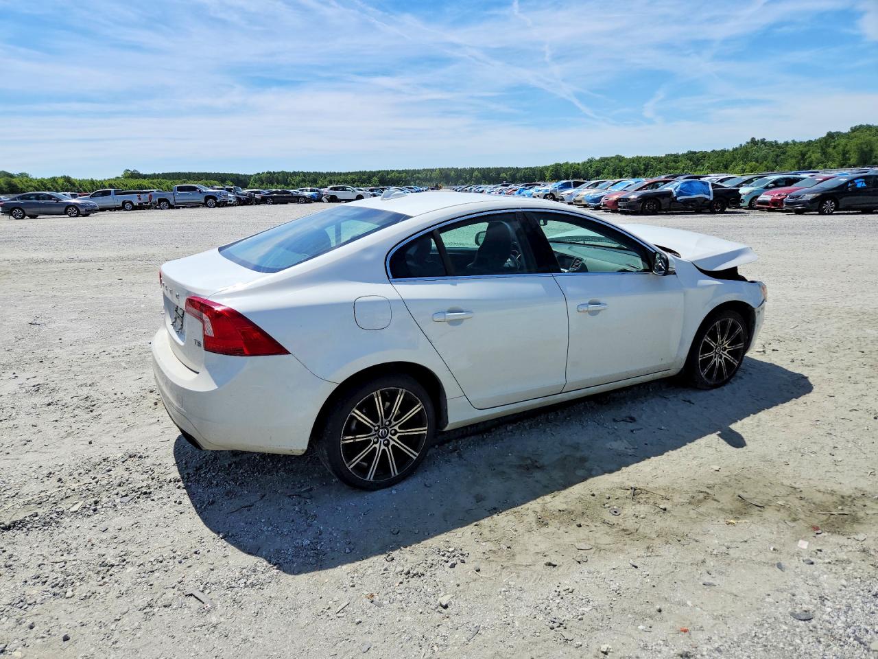 2014 VOLVO S60 T5 — снимка 3