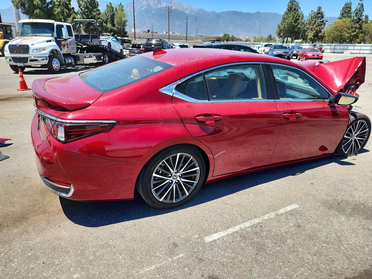 2025 LEXUS ES 300H BASE — снимка 3