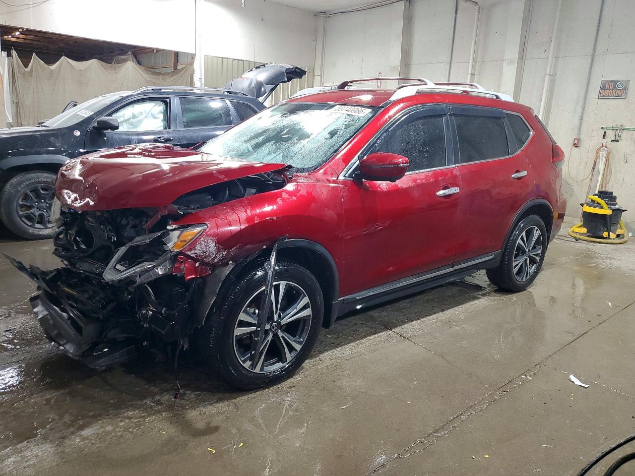 2018 NISSAN ROGUE S