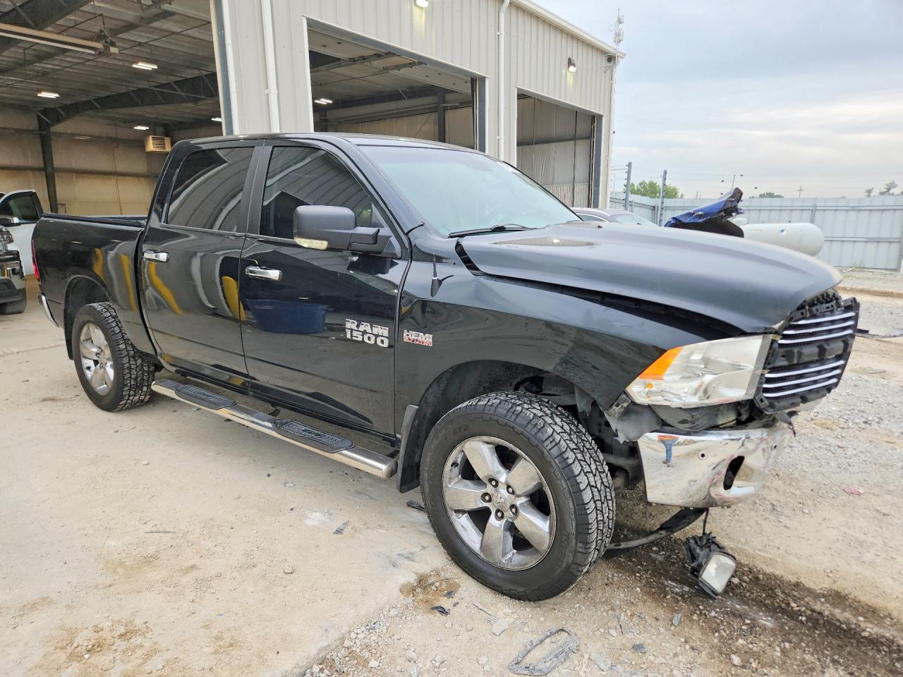 2016 RAM 1500 SLT — снимка 4