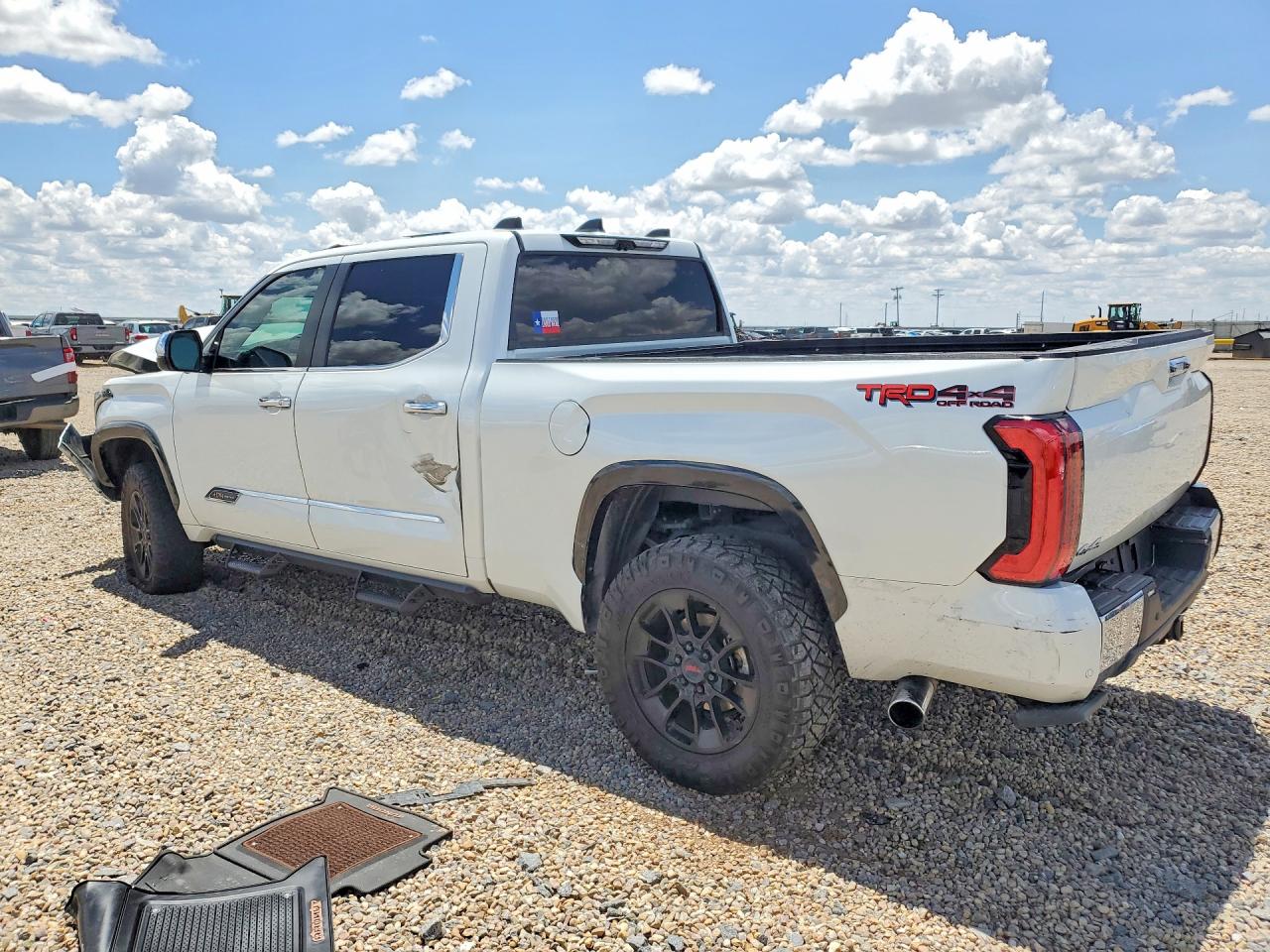 2025 TOYOTA TUNDRA 1794 EDITION — снимка 2