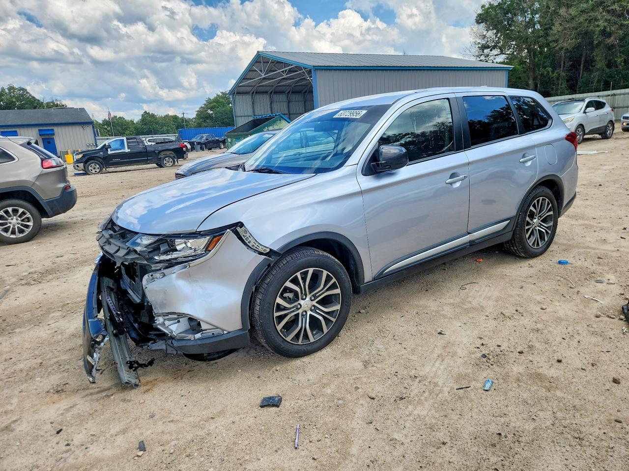 2017 MITSUBISHI OUTLANDER ES