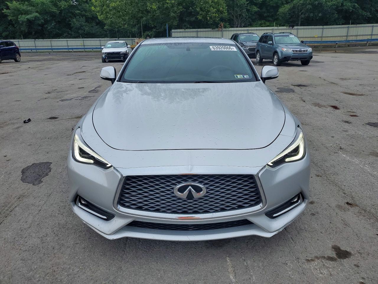 2018 INFINITI Q60 3.0T LUXE — снимка 5