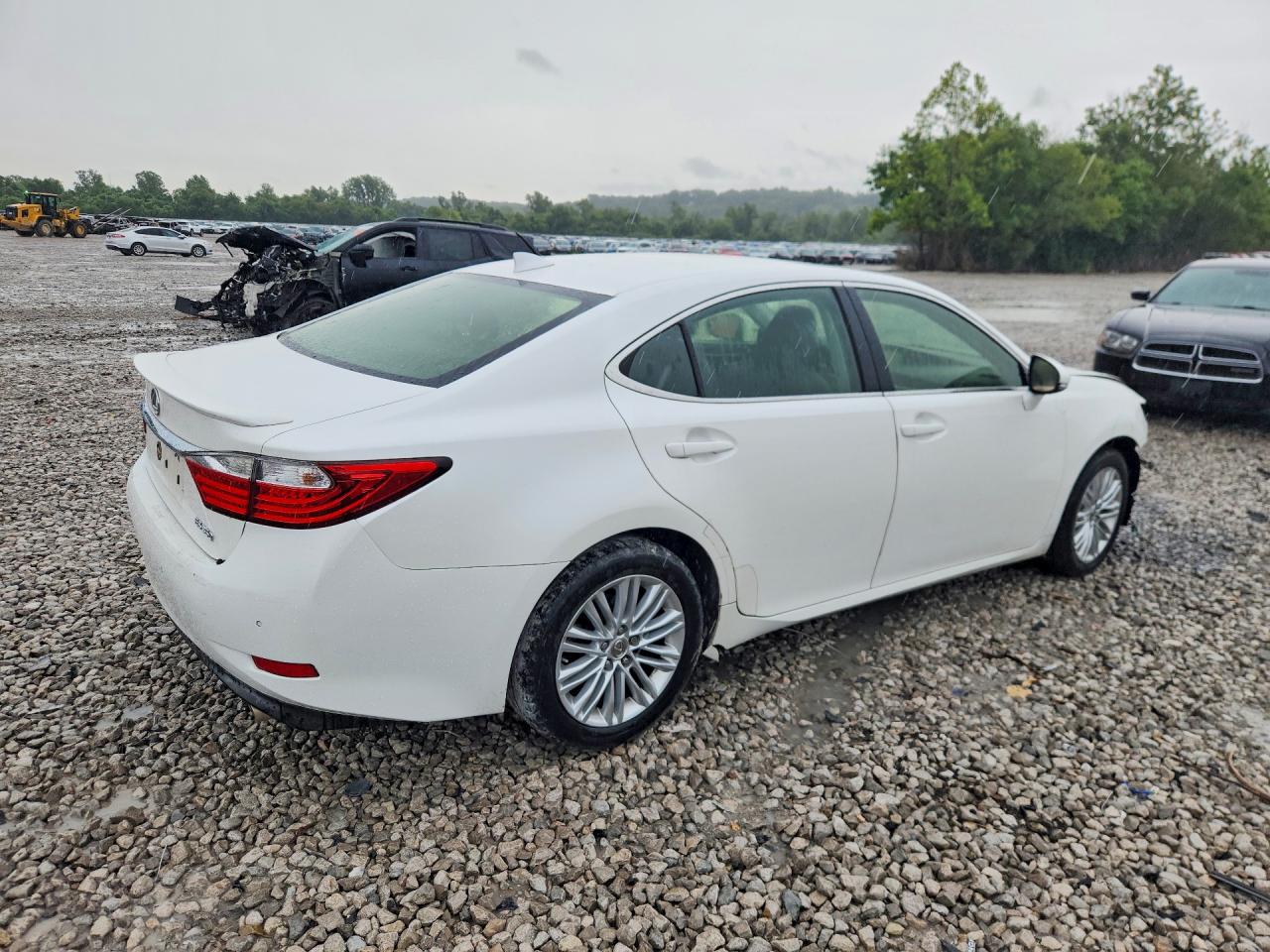 2015 LEXUS ES 350 — снимка 3