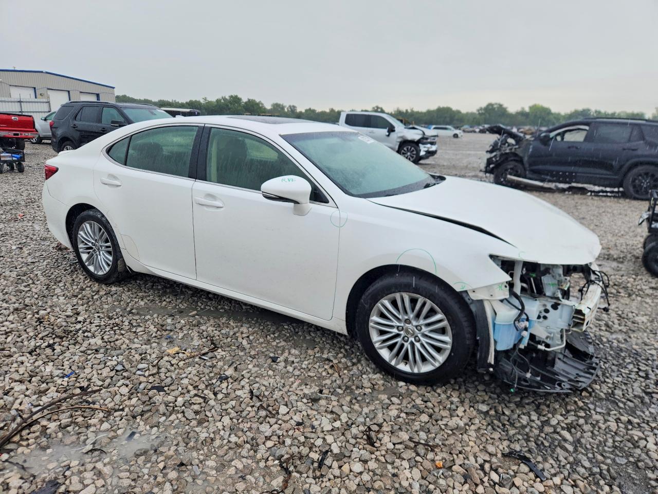 2015 LEXUS ES 350 — снимка 4