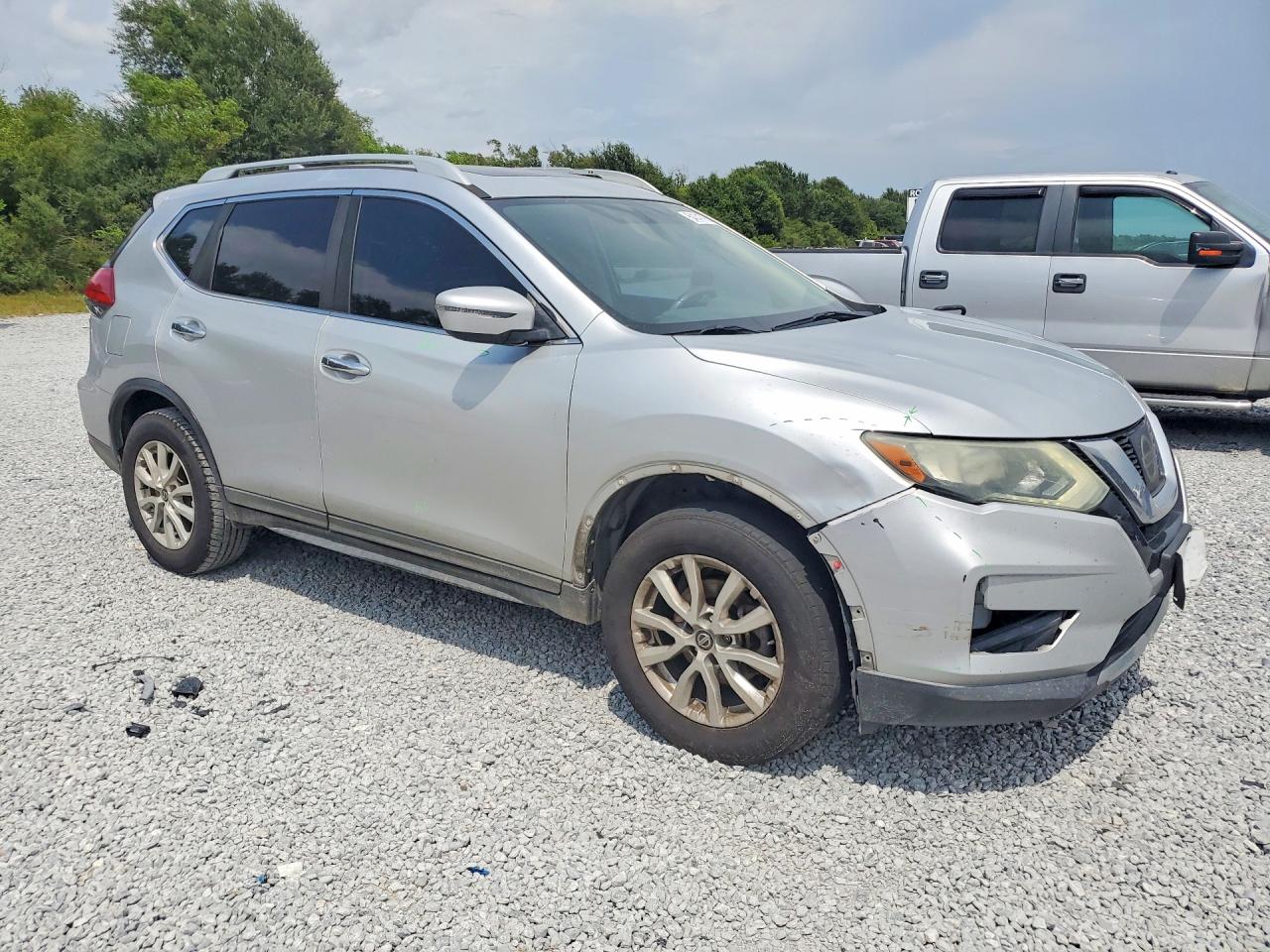 2017 NISSAN ROGUE SV — снимка 4