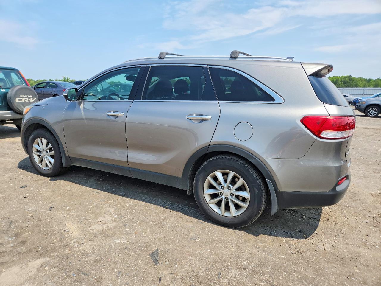 2017 KIA SORENTO LX V6 — снимка 2