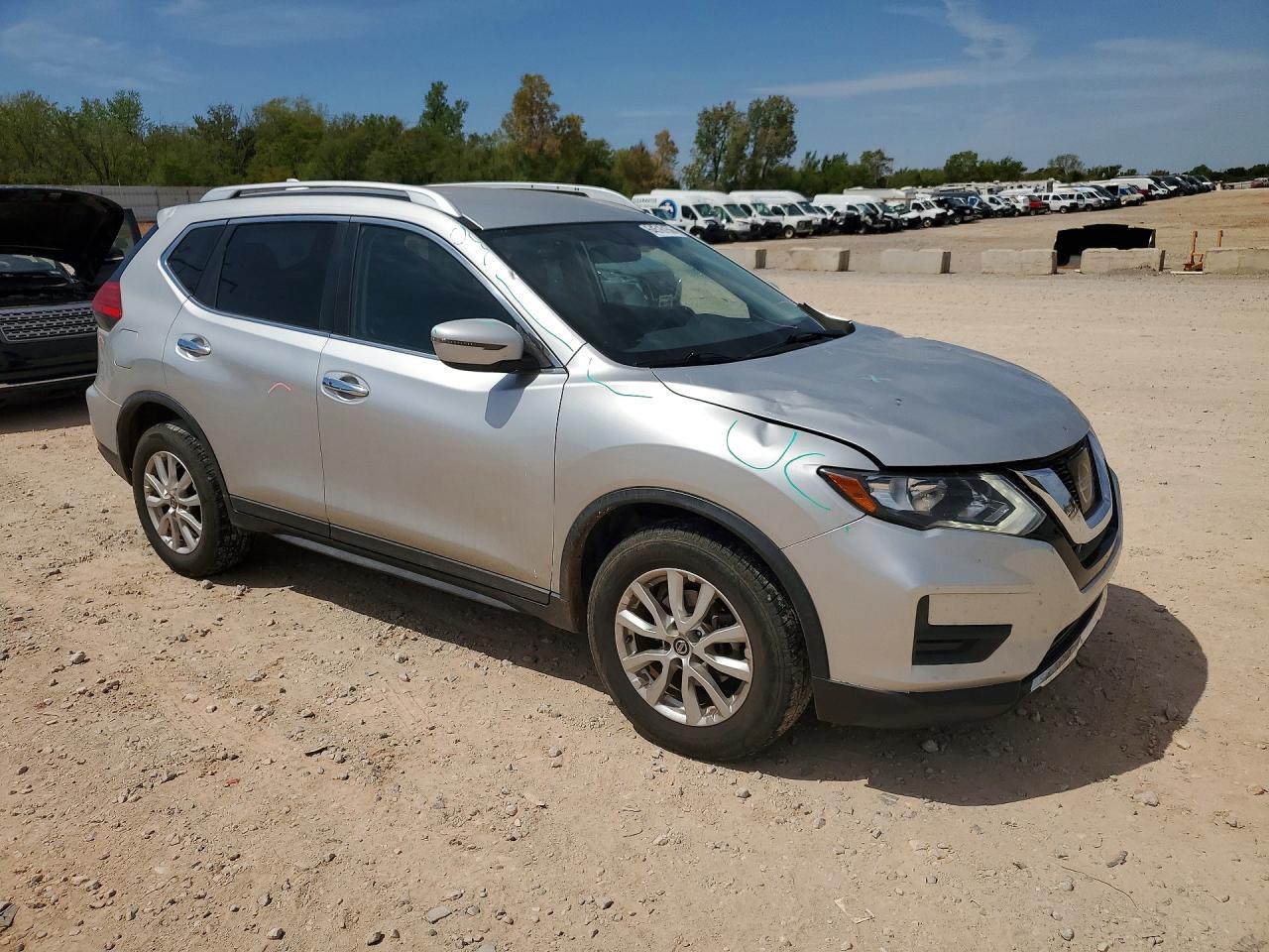 2017 NISSAN ROGUE SV — снимка 4