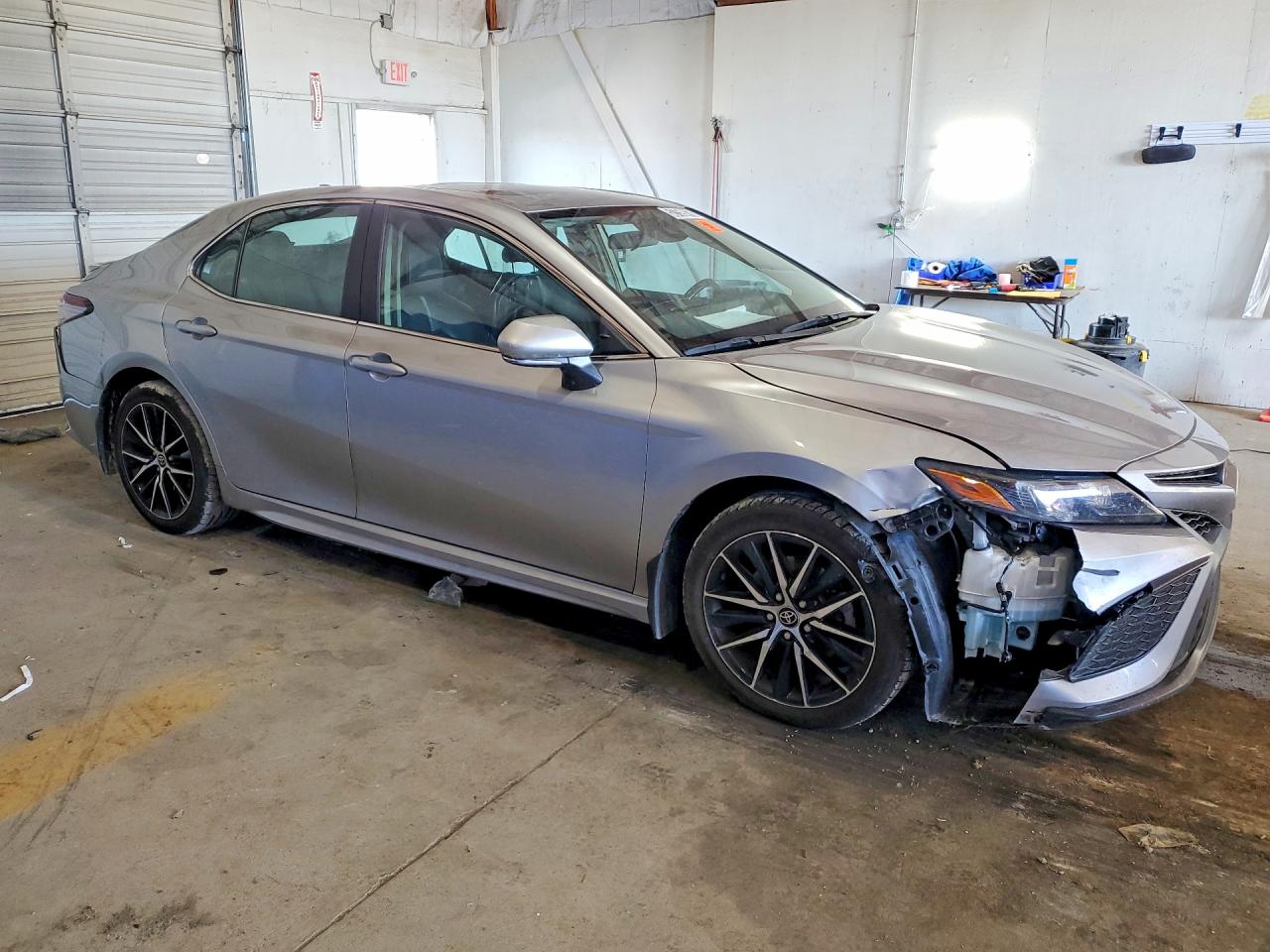 2024 TOYOTA CAMRY SE — снимка 4