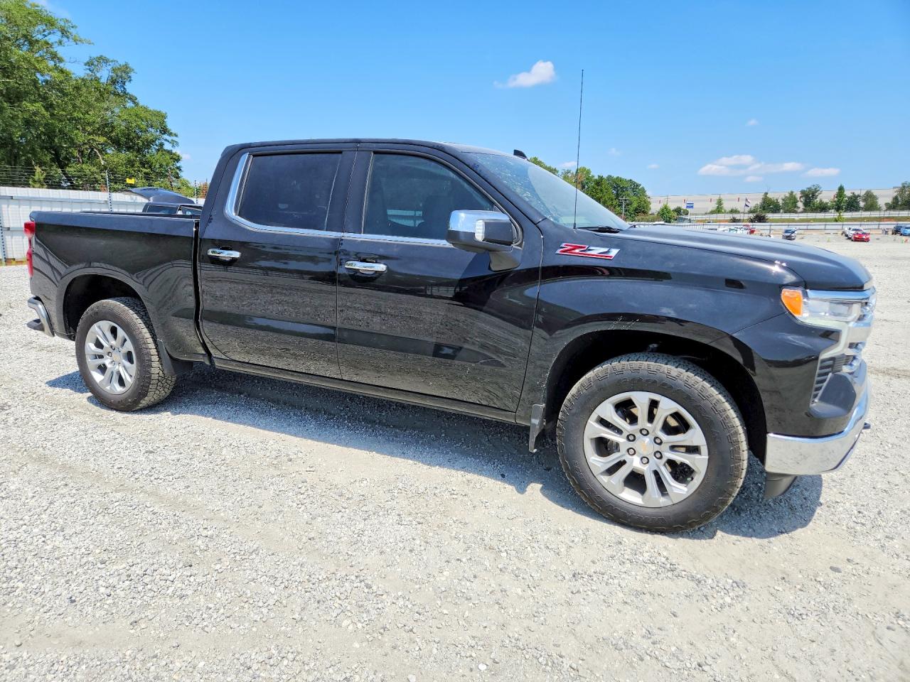 2026 CHEVROLET SILVERADO K1500 LTZ — снимка 4