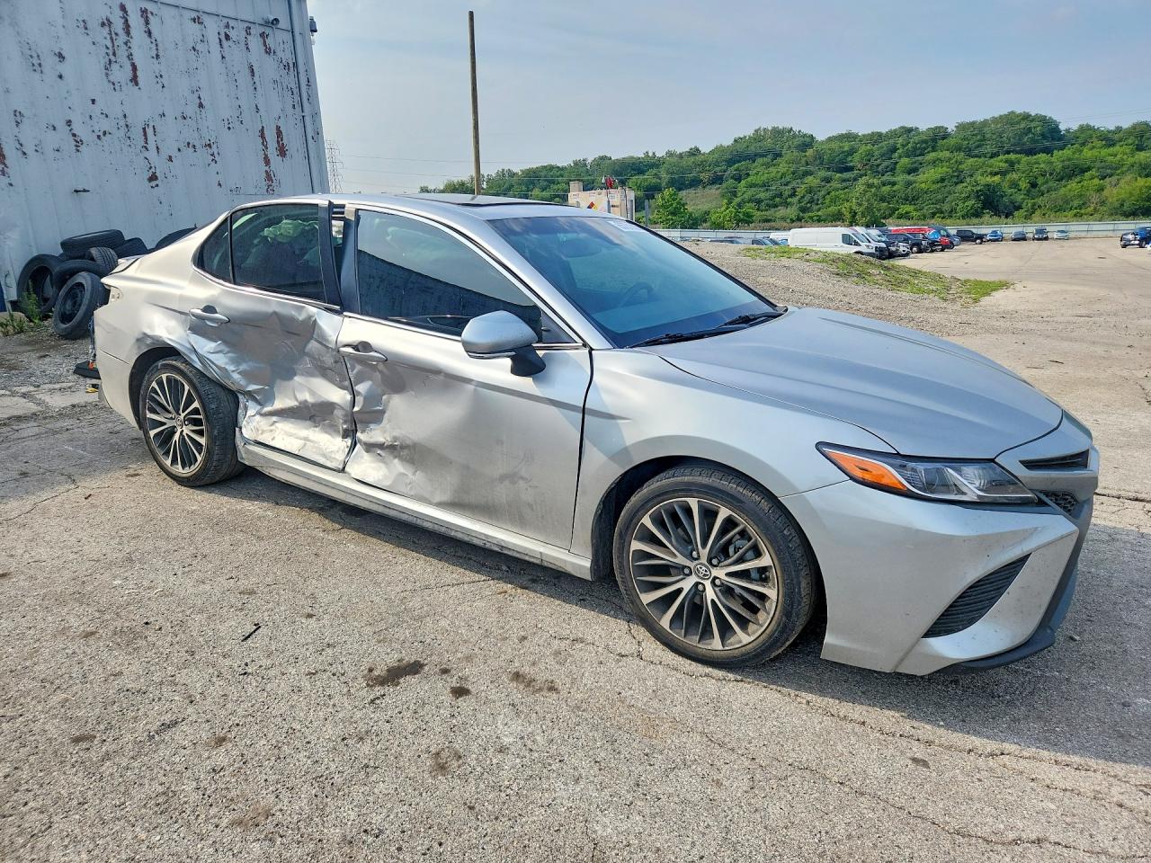 2018 TOYOTA CAMRY SE — снимка 4