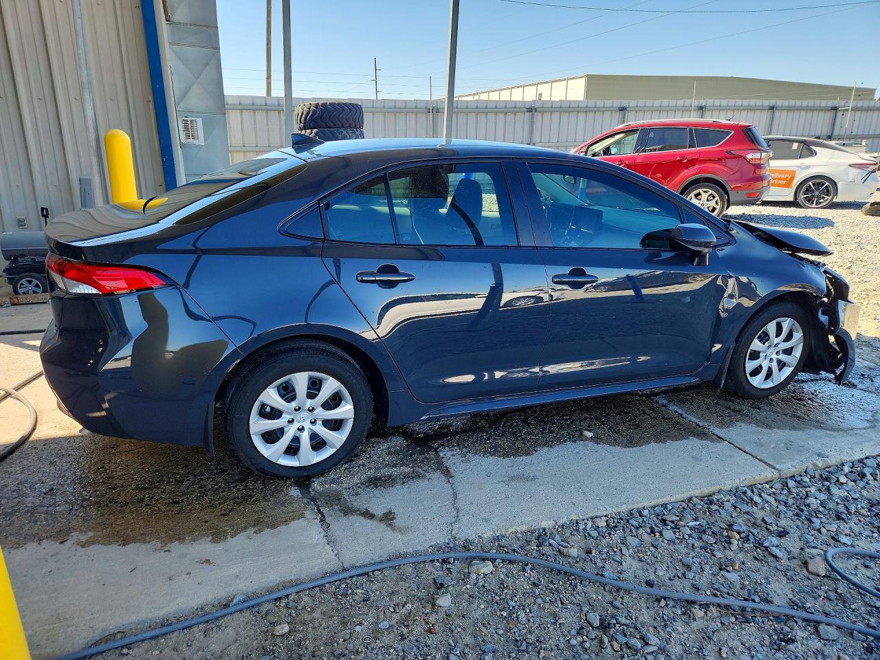 2026 TOYOTA COROLLA LE — снимка 3