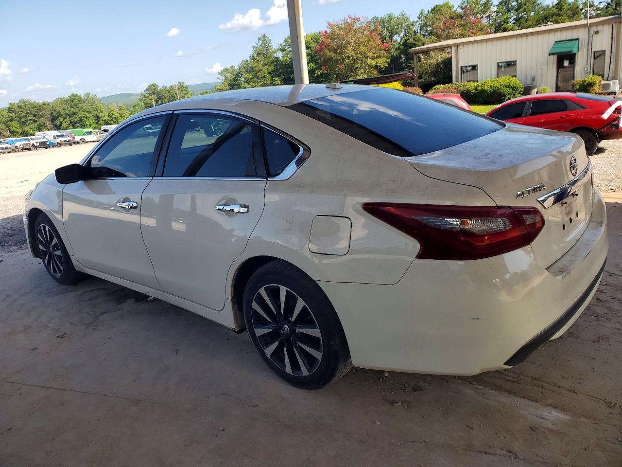 2018 NISSAN ALTIMA 2.5 SV — снимка 2