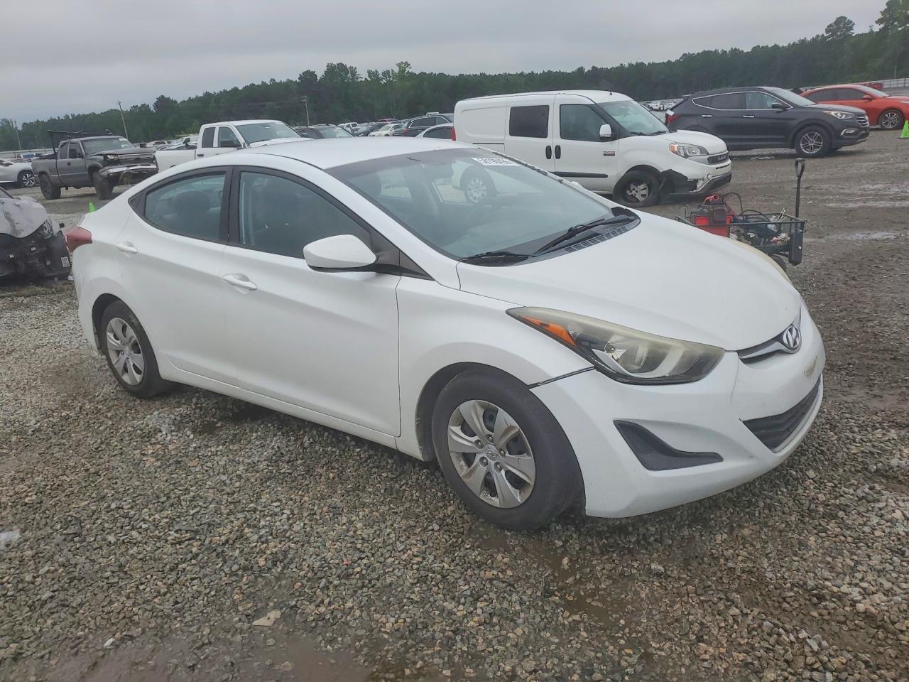 2016 HYUNDAI ELANTRA SE — снимка 4