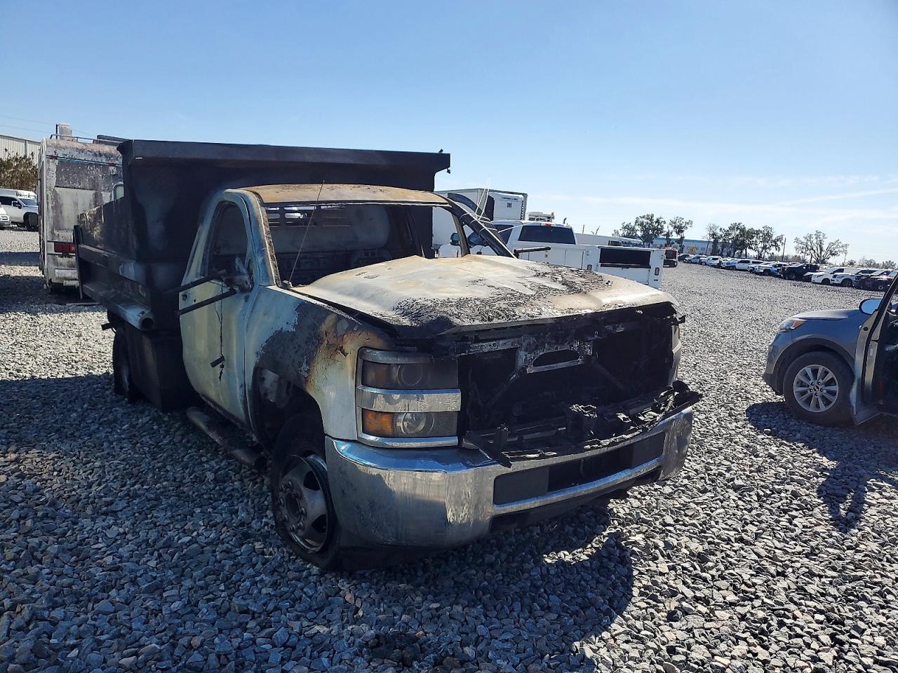 2017 CHEVROLET SILVERADO