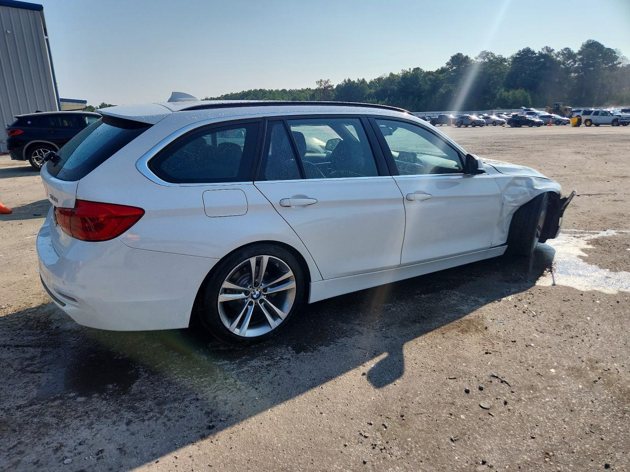 2017 BMW 330 XI — снимка 3