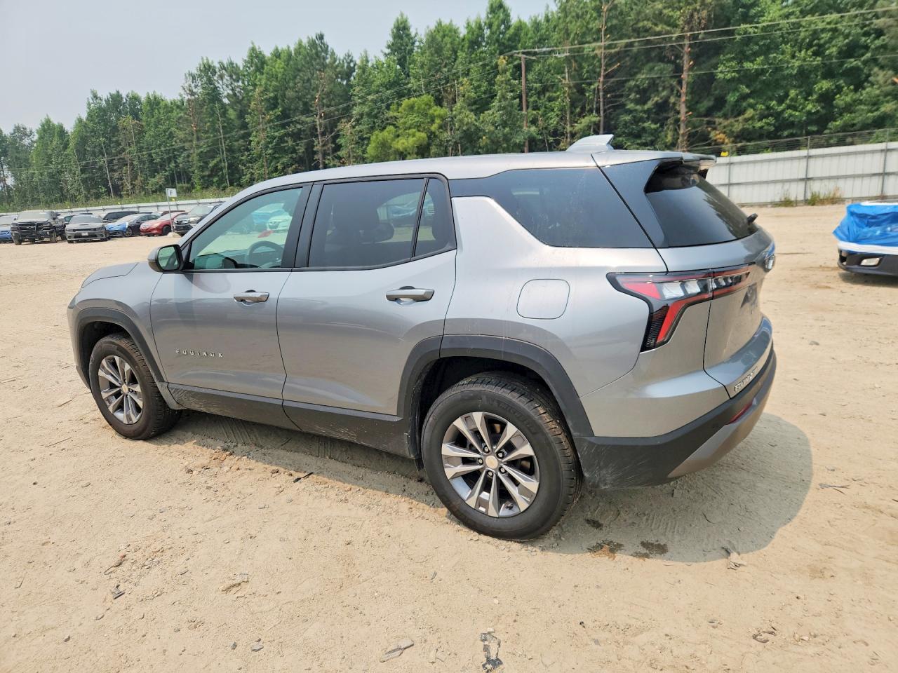 2025 CHEVROLET EQUINOX LT — снимка 2