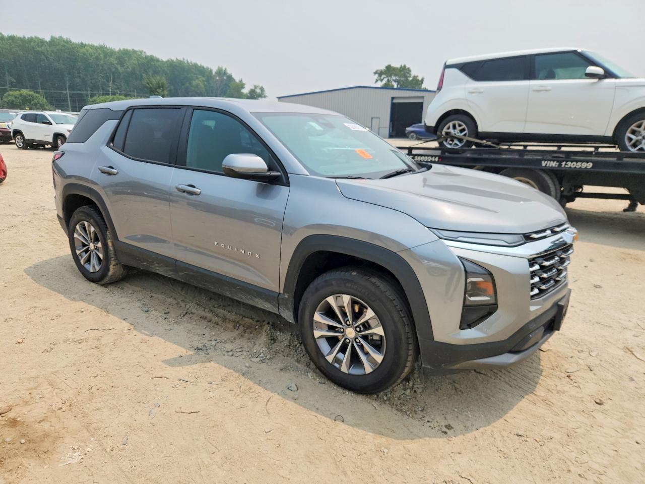 2025 CHEVROLET EQUINOX LT — снимка 4
