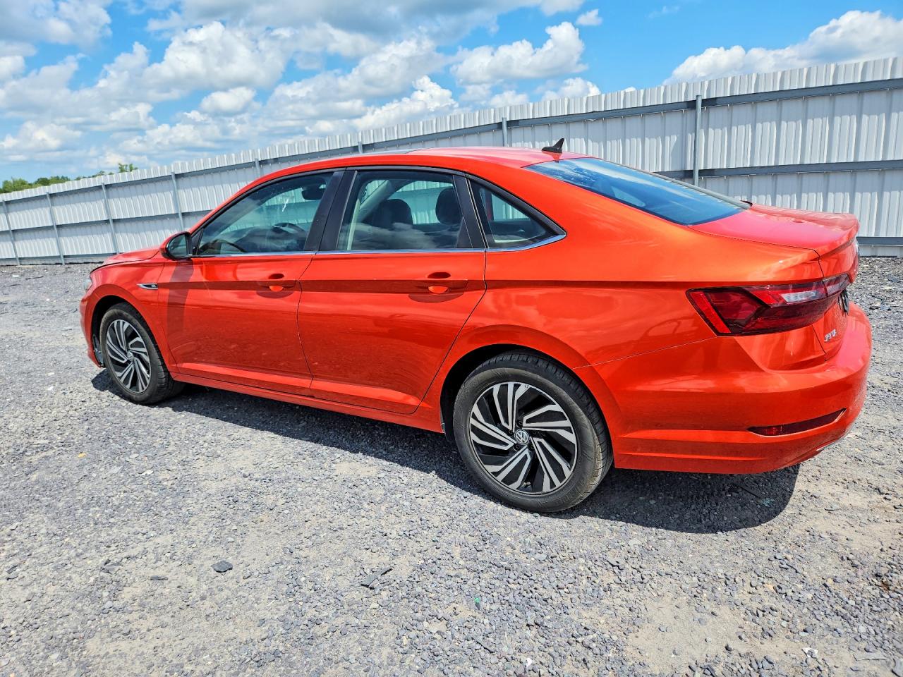 2021 VOLKSWAGEN JETTA SEL — снимка 2