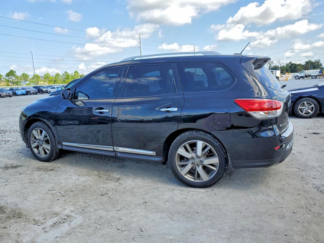 2016 NISSAN PATHFINDER PLATINUM — снимка 2