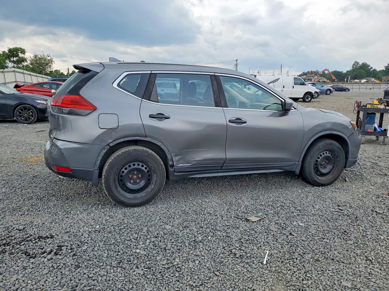 2017 NISSAN ROGUE S — снимка 3