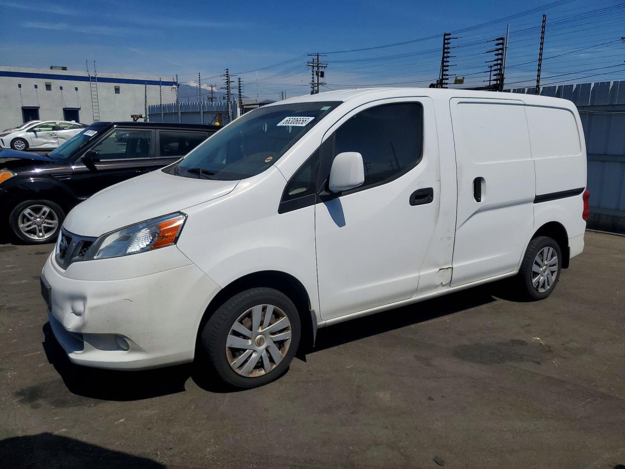 2016 NISSAN NV200 SV