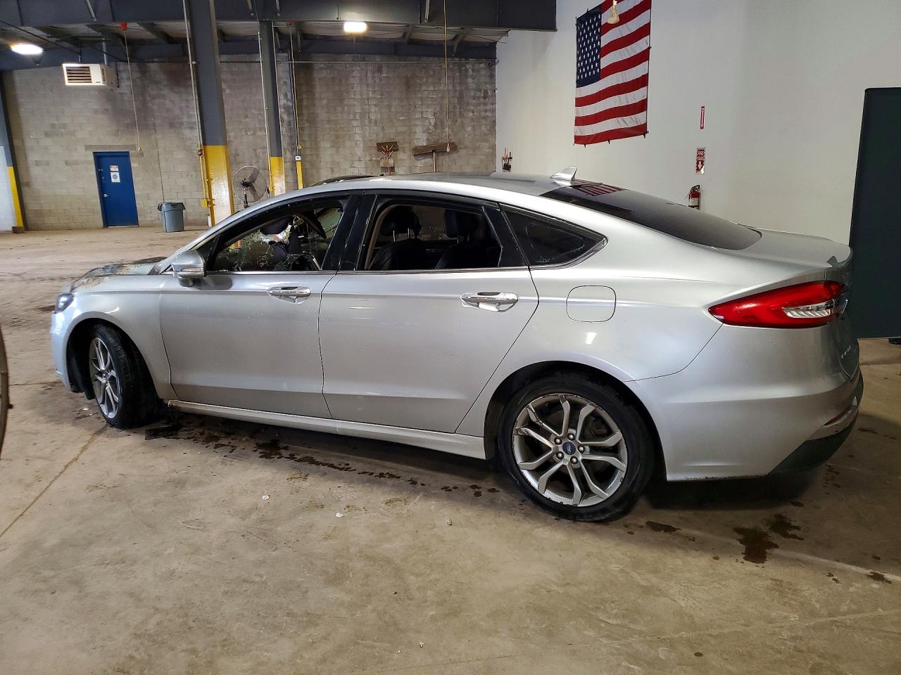 2020 FORD FUSION SEL — photo 2